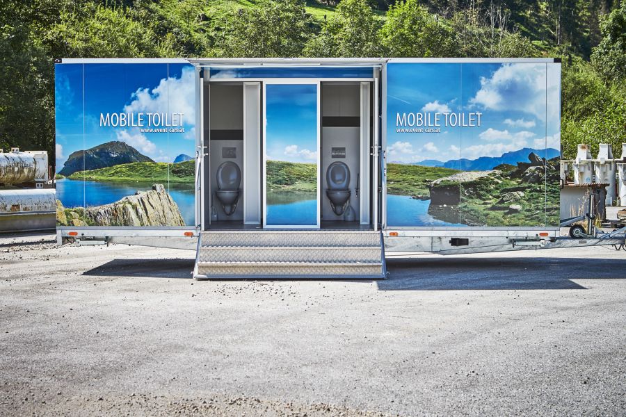 event-cars-mobile-toilet 0008